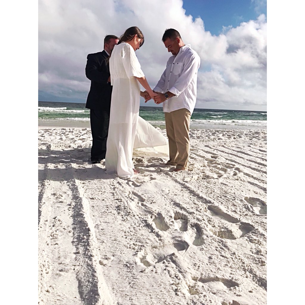 caitflemister00's tweet photo. And for the rest of my life I get to love, pray, and raise a family with this man. What a dream come true 💍👰🏻💙 https://t.co/KqqX8UTSsp