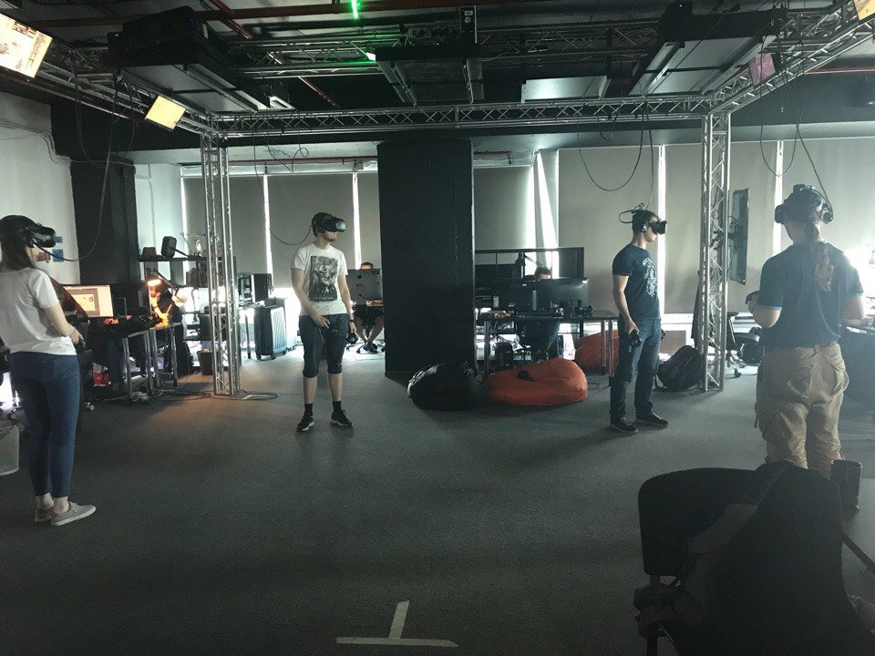 New project, new life, new step, to make VR something special!