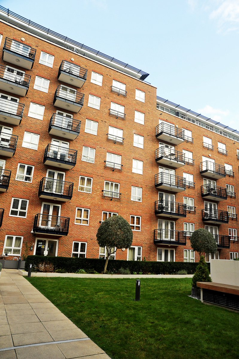savoyconstruct's tweet image. Over 400 apartments were #refurbished in 24 weeks in a luxury residential development in Kingston-upon-Thames #Construction #Residential View the full project details here: savoyconstruction.co.uk/projects/royal…
