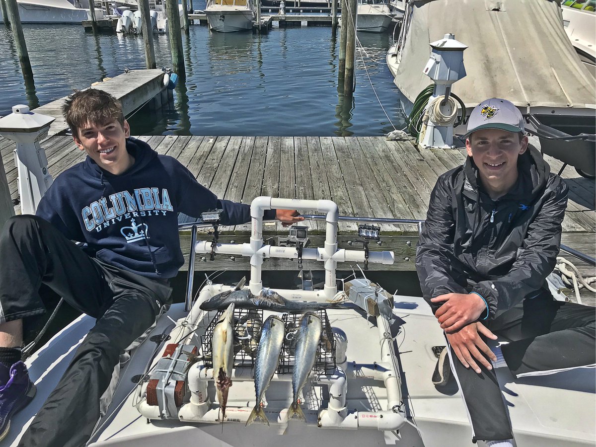 TheSharkDoctor's tweet image. Had a few good days on the water!  Were there sharks?  Well we are not sure yet but the good news is that we ironed out all of the kinks for the season and we are ready for what #Montauk has to offer.  

Thanks #SharkProject (@sharkproject ) for all of your support!

#montauk