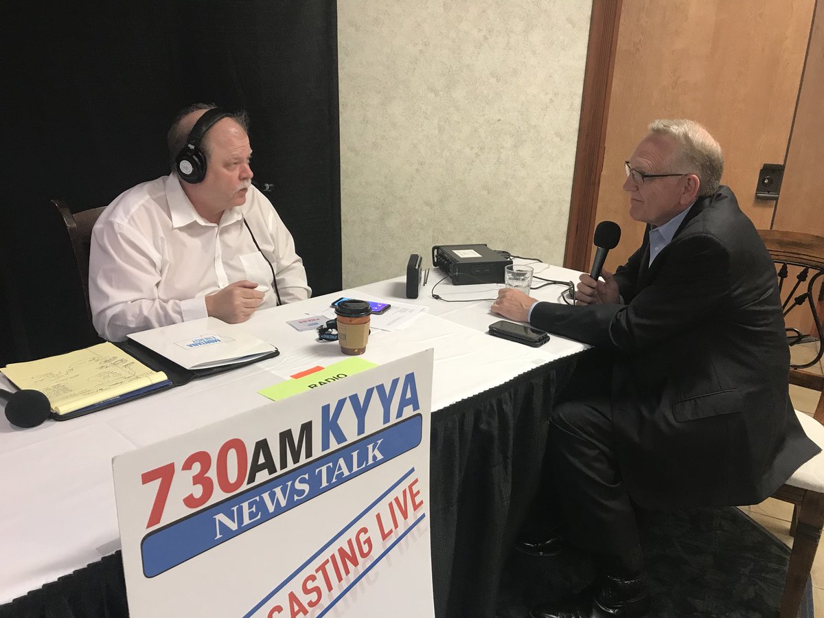 Summit Update: <a href="/AGTimFox/">Attorney General Tim Fox</a> starts his day at the #MTEnergySummiy talking Montana energy jobs with Scott Fredricks!