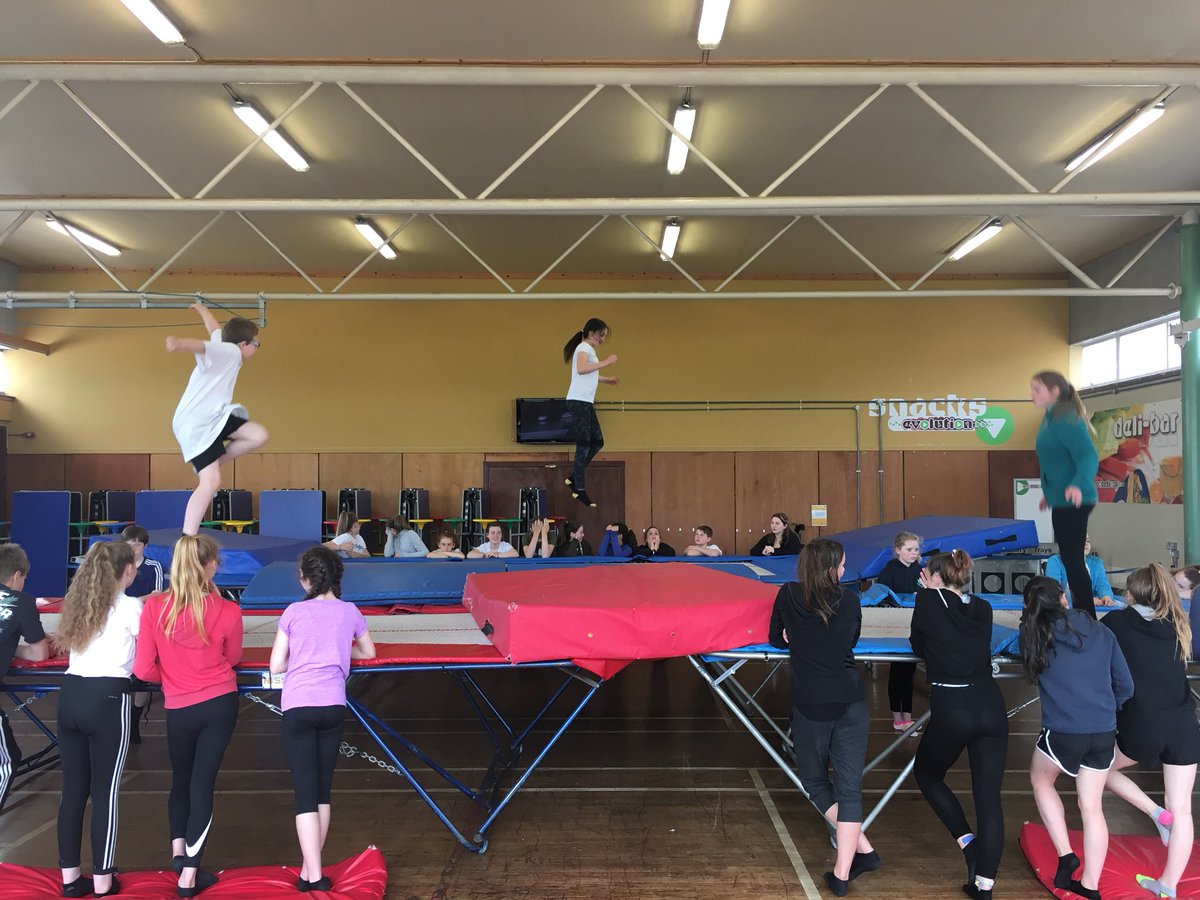 Perthhigh_pe's tweet photo. S2 activity day and the last of the activity days! What a fantastic week we have had ☀️😎🏸🏉🎾🏏🏓 thanks to all staff and pupils for their enthusiasm and efforts! #activitydays2018 https://t.co/TofngKB7jw