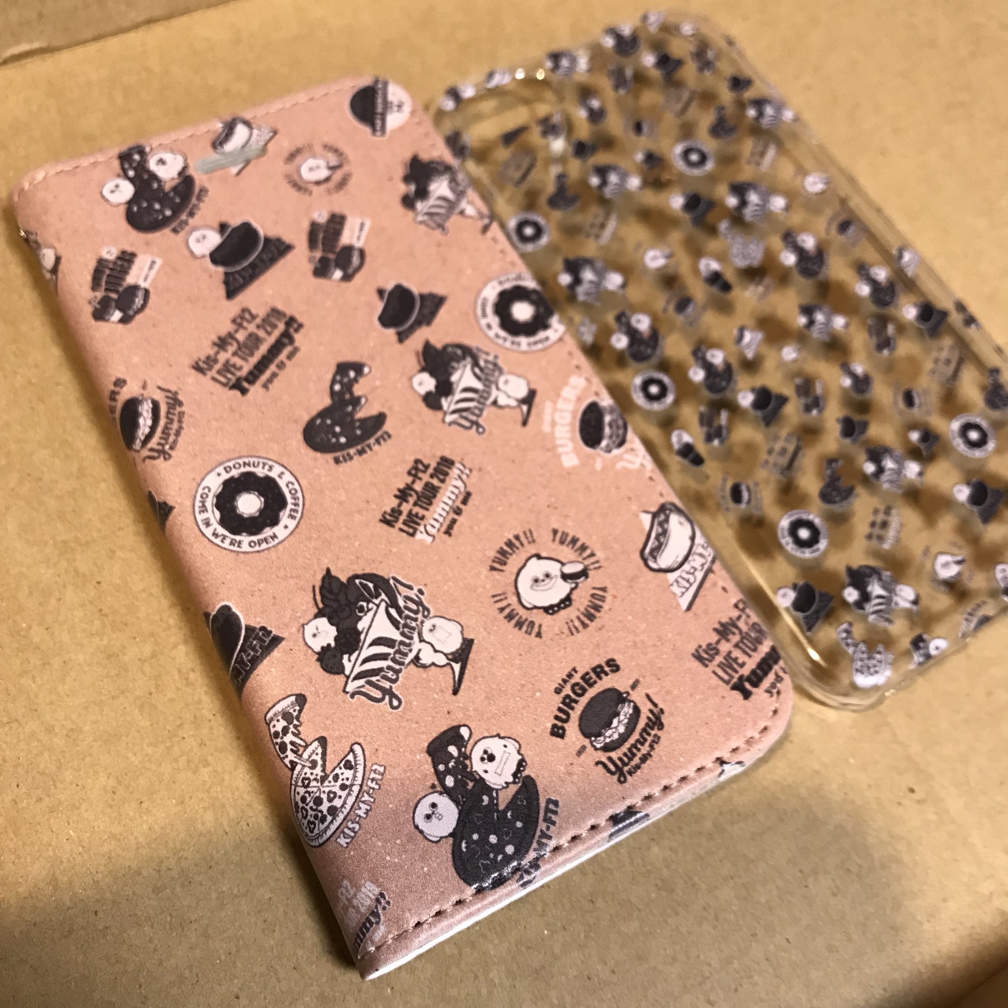 まぁ Iphoneケース届いた 可愛い 透明のケースはつけるとりんごのところに 渉の顔文字がハマるように作った へ キスマイ Iphoneケース Kismyft2 すくりーまーず T Co Apjltomv3h Twitter