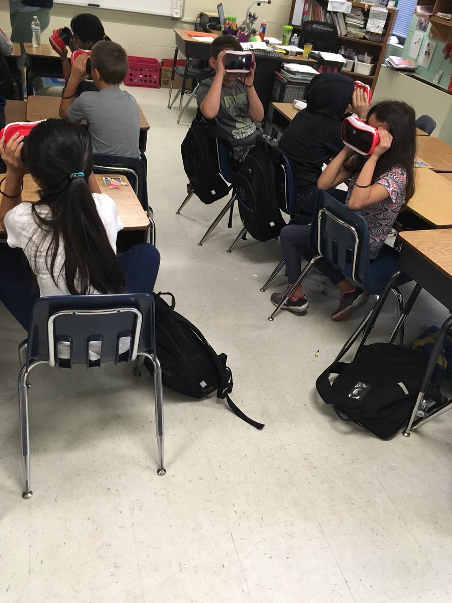DrCumbee's tweet photo. Chromebooks have been collected, field day is done, spending some quality time exploring the Borneo Rainforest with #GoogleExpedition @GoogleForEdu #sfi #sfitech #BCSDTechICM #bcsdtech @BCSDTechTeam https://t.co/oGPZxrV57B