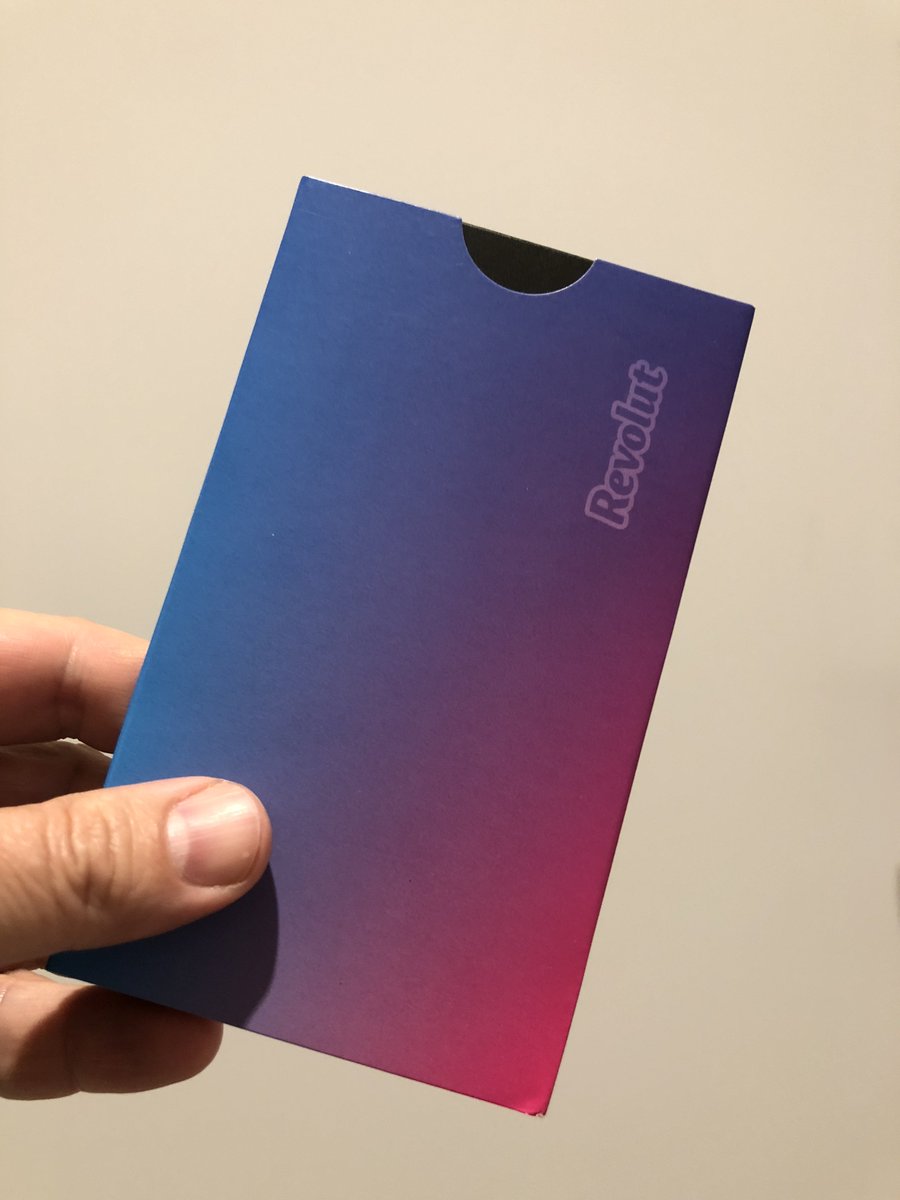 zasevtom's tweet photo. dostal jsem nějakou kartu... #revolut #tesime https://t.co/Cz8Ez3EbQk