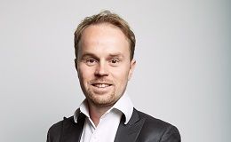 Interview de <a href="/JBCOULM/">Jean-Baptiste COULM</a> , responsable de la gestion sous mandat de la Financière de l'Arc. #Coupoles2018
bit.ly/2skJjV8