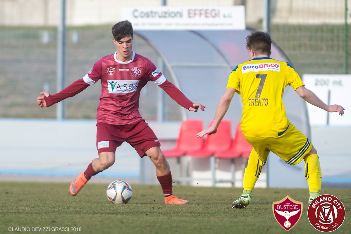 MilanoCityFC's tweet photo. LA STAGIONE DI ALESSANDRO VERNOCCHI (CENTROCAMPISTA)

16 PRESENZE

1 GOL https://t.co/8xpXkVOt0N