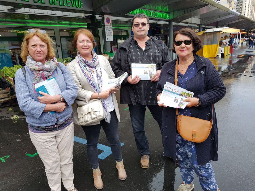 RPBrest's tweet image. Tractage sur le marché de #BELLEVUE @BMALGORN @VBourbigot @Remiherve @jnautret #EMPLOI #SCIAGE