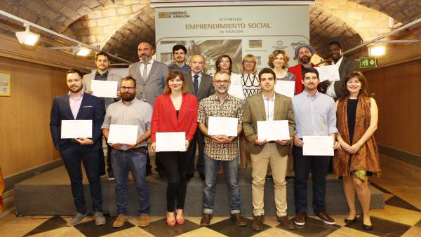Up4Data's tweet image. NOTICIA en @20m 📰 | "Las nueve empresas finalistas del Programa de Emprendimiento Social de Aragón inician la recta final de sus proyectos".

▶️ 20minutos.es/noticia/335071…