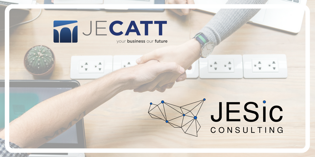 JECatt tweet media