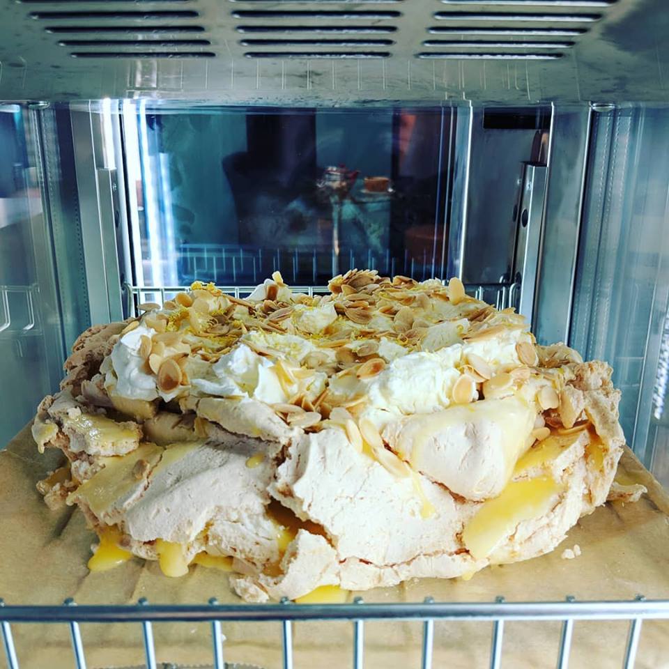 Lemon Pavlova #cake made locally by the @JustRacheltweet team!

#icecreamparlour #Justrachel #artisans #herefordshire #ledbury #localbusiness #fresh #HandmadeHour