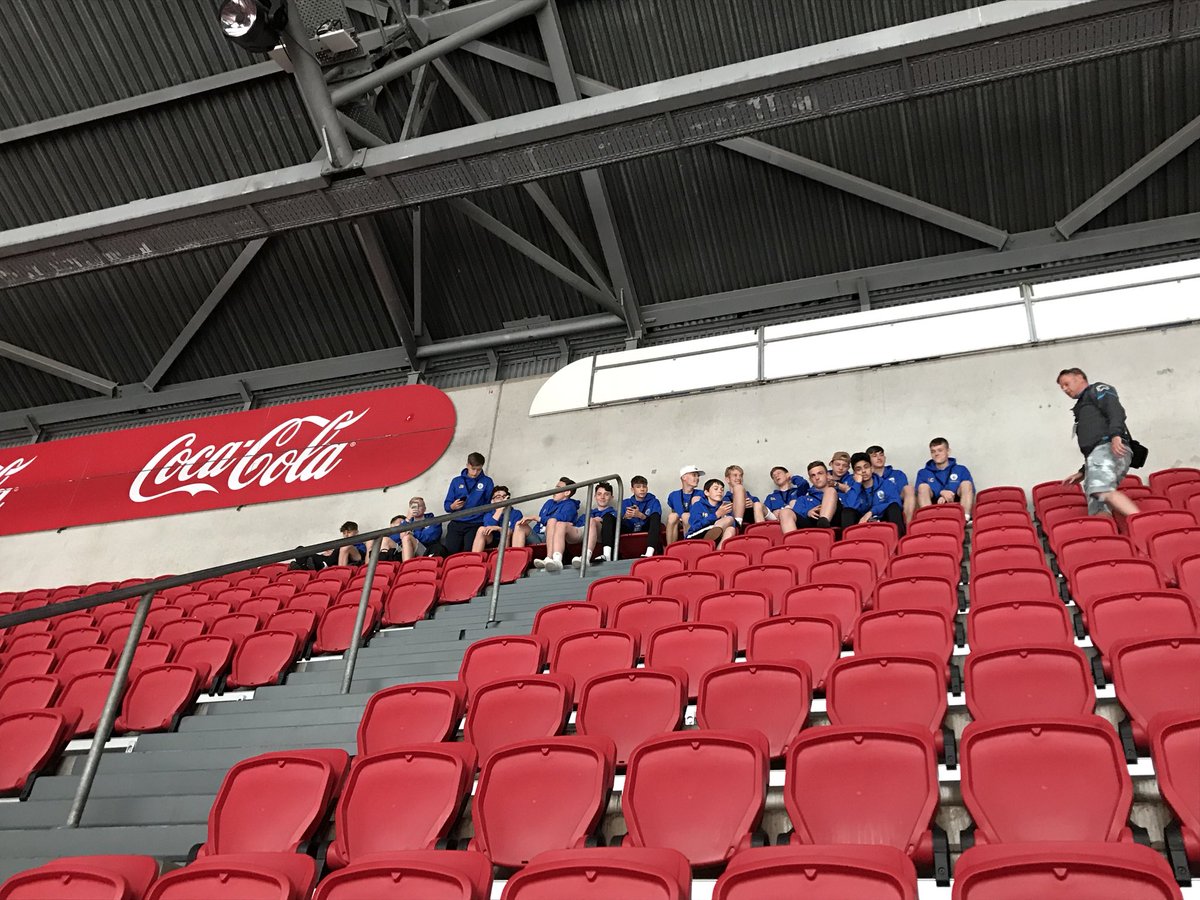 BrandonTCFC's tweet photo. both groups enjoying the Johan Cruyff Arena tour @AFCAjax https://t.co/t3oThZo22S