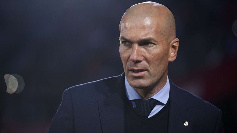 mohammedawaad's tweet photo. وكأن للمجد ثمن باهظ يجب أن يدفعه المدريديون ... صدمة رونالدو واليوم صدمة زيدان !

اختصر تاريخ المدربين كلهم في موسمين ونصف .. وزاد من احتلاله لقلوب المدريديين...أستاذ الرحيل في القمة!! https://t.co/OakyeKaPsj