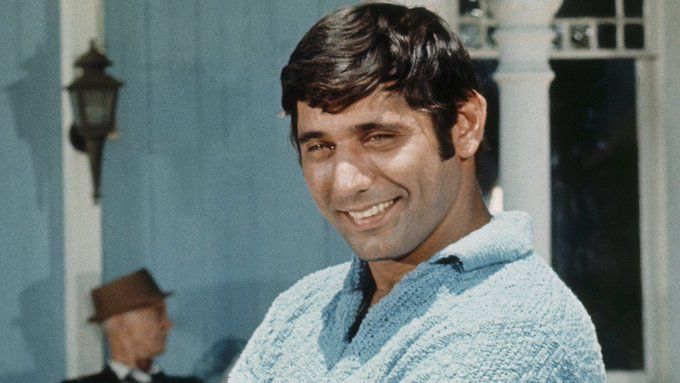 MMehtaSports's tweet photo. The one and only @RealJoeNamath turns 75 today. 

Fearless. 
Magnetic. 
Cool. 
#Jets https://t.co/nDzX4TCoj1