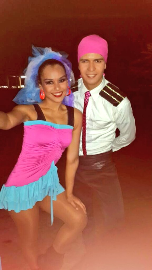 DaryOrtega20's tweet photo. #Camerino #bailarines #Artistas #show #colors #tarima #art #Venezuela #España #Mundo #artist #Jueves #FelizJueves #31May  #BuenJueves #MaderoPro https://t.co/SbX6PCE0I3