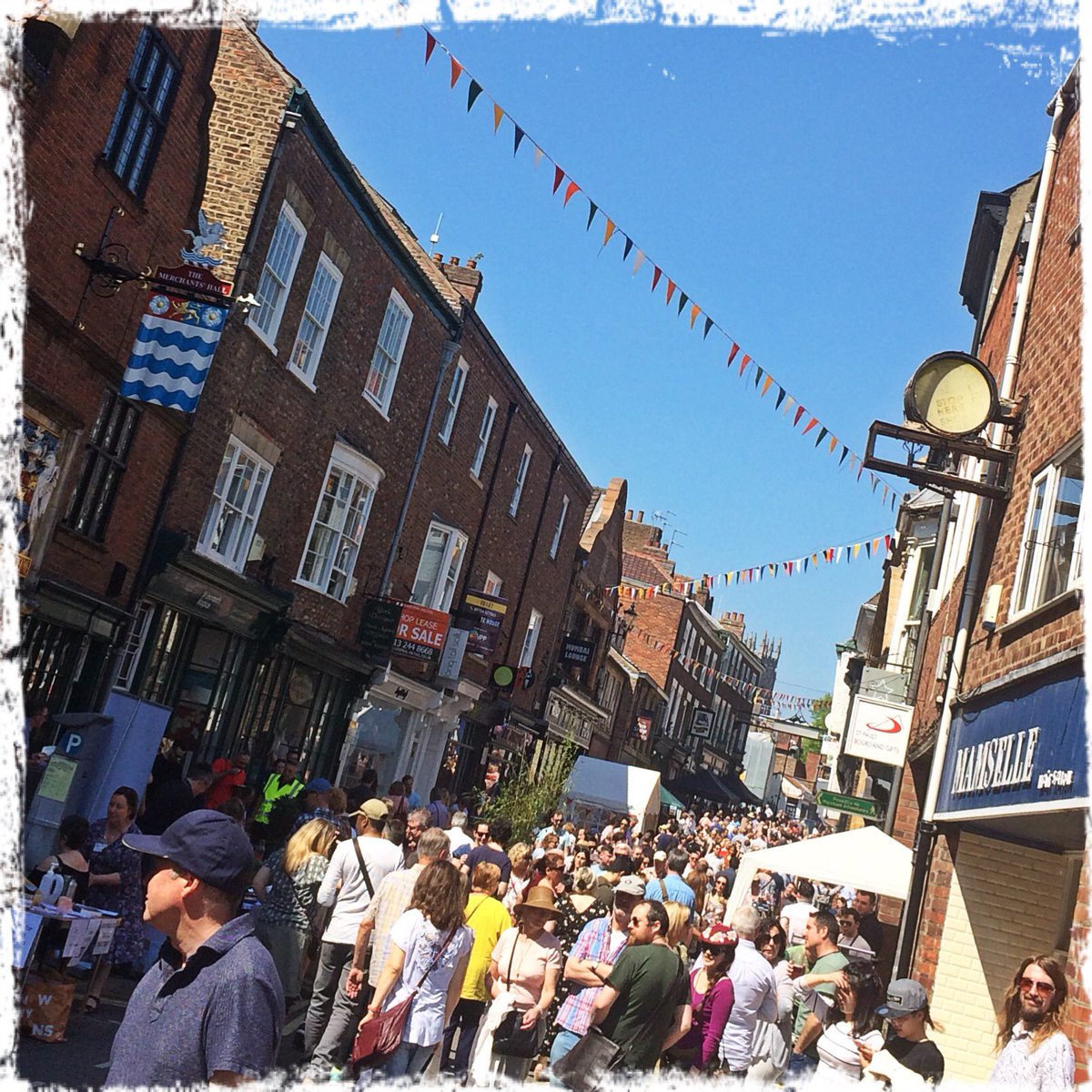 Fossgate festival this Sunday. Kick-off midday. Live music, food, drink and shopping. And car-free. #fossgate #fossgatefestival  #fossgatesocial #IndieYork #3rdjune