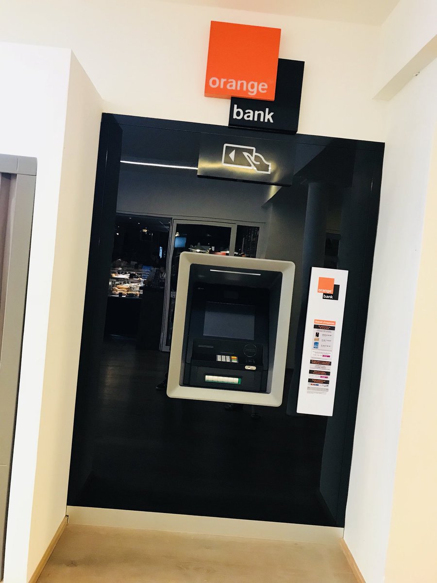 piacentinodan's tweet photo. Hey ! Qui voilà dans @DocksVillage ? 😋 #orangebank #orange https://t.co/B65dMpM346