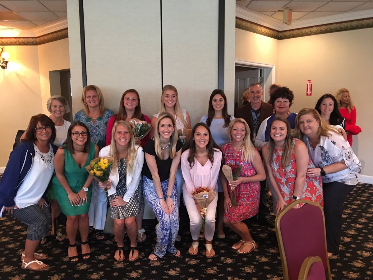 #tbt to the beginning of the school year! Reflecting on an amazing first year <a href="/BanyanCreekES/">Banyan Creek Elem</a> with these passionate educators! <a href="/CastellaAlli/">Allison Castellano</a> <a href="/Instr_sup/">Jamie Wyatt</a> <a href="/pbcsd/">The School District of Palm Beach County</a> #bestschoolinpalmbeach