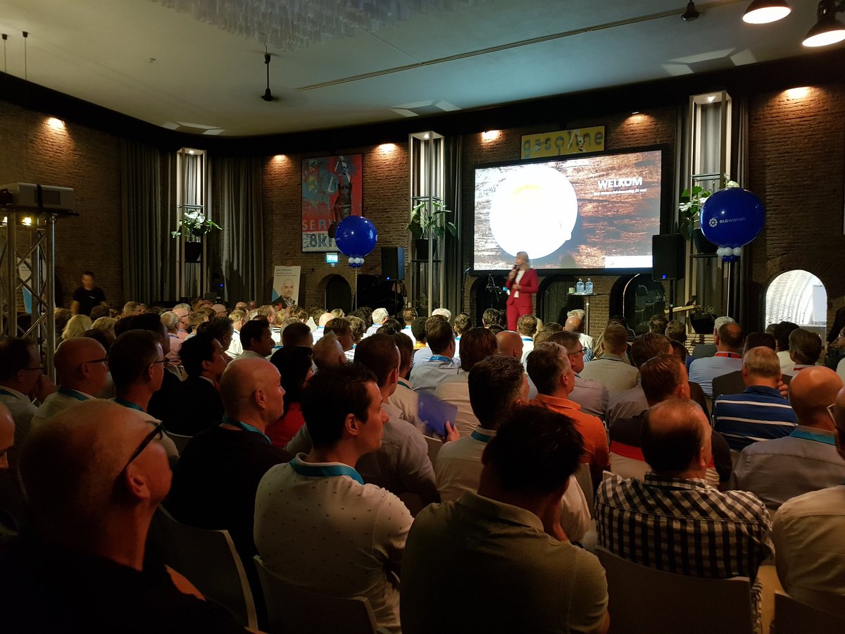 Welkom op de #blgadviseursdag in <a href="/FortLent/">Fort Lent</a>. Master of ceremony <a href="/Pernillelalau/">Pernille La Lau</a> heet onze gasten van harte welkom op deze historische locatie.