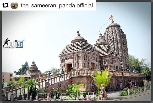 BBSRBuzz's tweet photo. Beautiful #architecture #balasore #jagannath #temple #bhubaneswarbuzz pic courtesy @the_sameeran_panda.official ・・・
❤
Fullscape EMAMI Jagannath Temple ❤
.
.
#oph #nikon #dslrofficial #bhubaneswarbuzz #IAMNikon #indiaclicks #_woi #snapseed #poi #photographersofodisha #fol… https://t.co/snM8r7c02n
