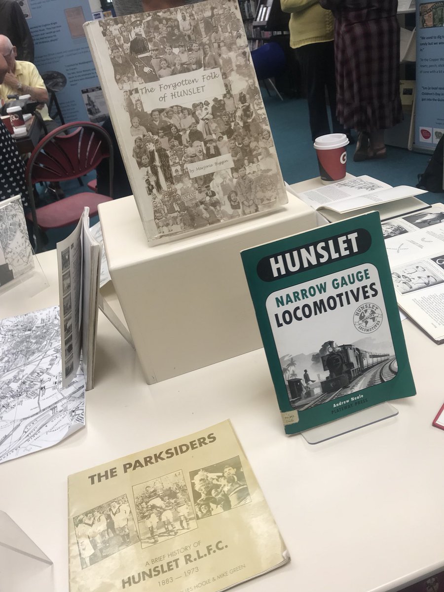 Rachel_Benn_'s tweet image. Brilliant launch of our #MemoriesofHunsletandStourton exhibition at #HunsletLibrary 🎉 Such a buzz in the library with local people sharing funny memories, photographs and reminiscing 😁 @leedslibraries @LeedsMuseums @SouthLeedsLaH