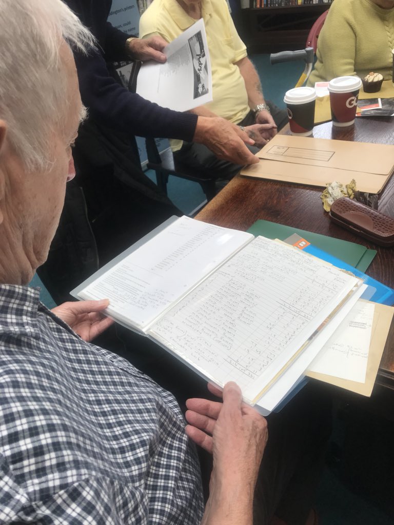 Rachel_Benn_'s tweet image. Ray shared his photos and school reports from @hcpsleeds #HunsletCarr 📜 Can you spot him on the photo?! #MemoriesofHunsletandStourton exhibition open now at #HunsletLibrary @leedslibraries