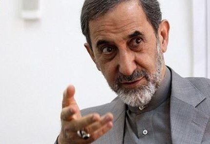 sibekal's tweet photo. عجیب آدمی ست و عجیب بازنده‌ای...
هنوز مناظره های انتخاباتی را فراموش نکرده‌ایم #آقای_خلف_وعده
#ولایتی
#برجام
#روحانی https://t.co/6w7QtnnkRH