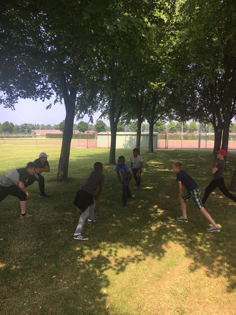 Op zoek naar de schaduw 🌤! Weer een heerlijke training gehad bij <a href="/Almere90/">B.S.C. Almere'90</a> 💪!