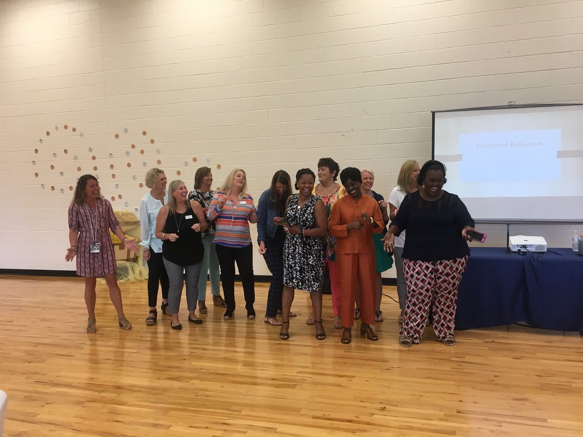 Don’t Worry Be Happy! 10 Rules to Fuel Your Life, Work, and Team with Positive Energy
TheEnergyBus.com #ELEVATE2018 @glynnschools