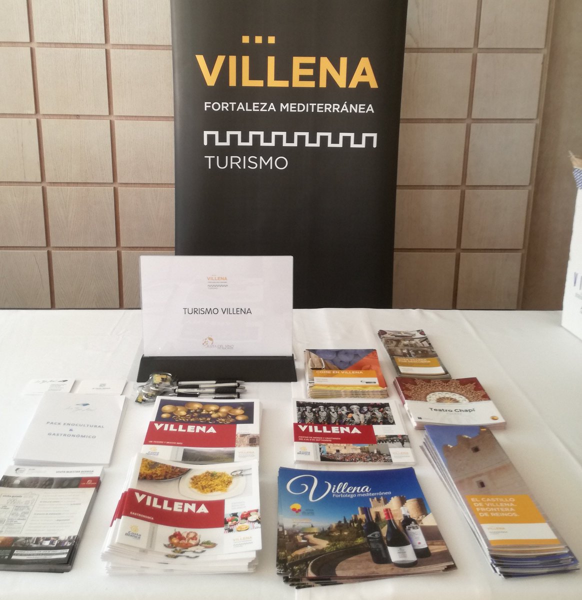 De workshop!! Ruta del Vino! <a href="/TurismoVillena/">Turismo Villena</a> <a href="/rvalicante/">Ruta del Vino de Alicante</a> <a href="/centredeturisme/">GVA Red CdT</a> #enoturismo #turismo Vendiendo destino :)