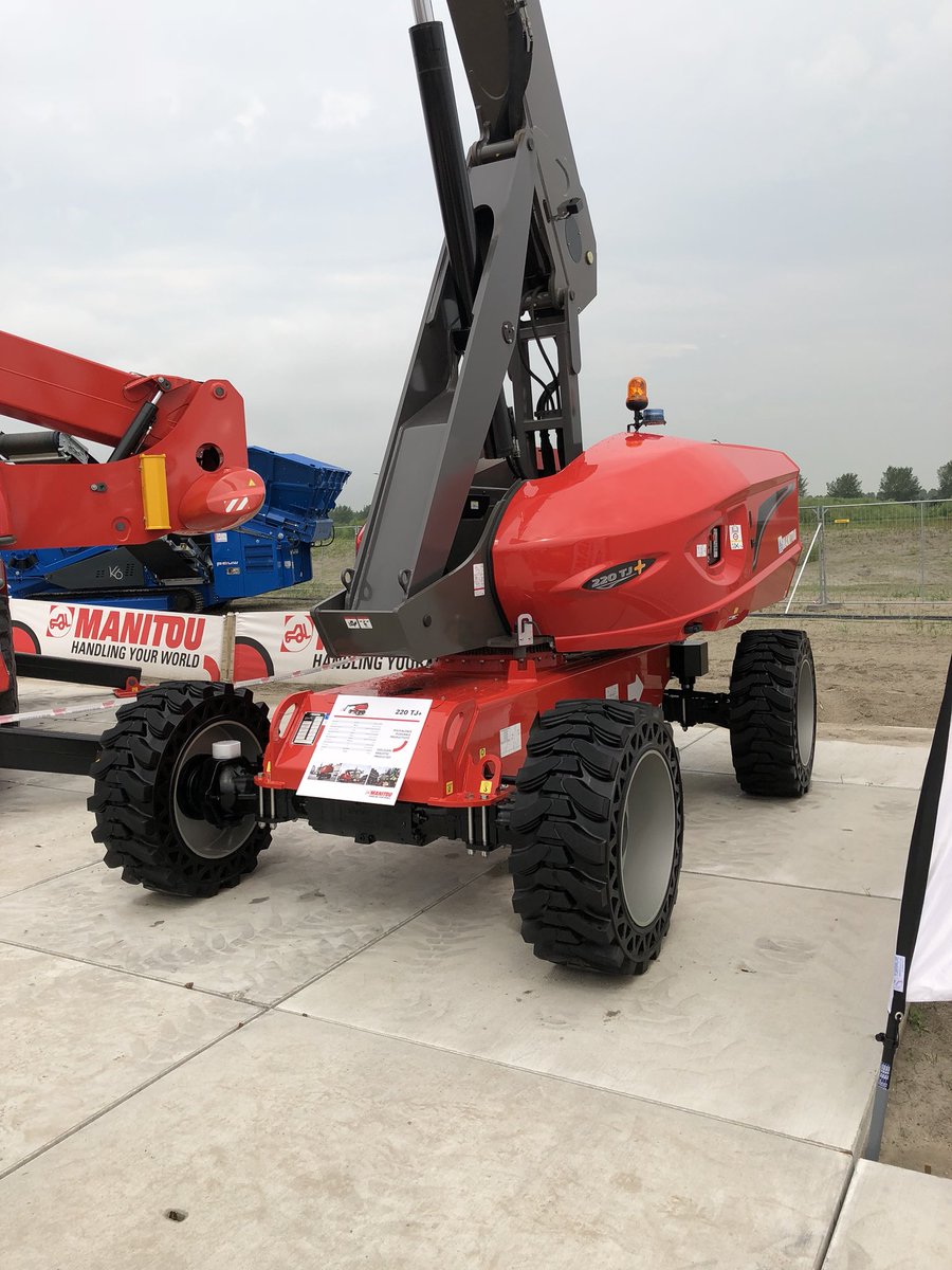 Manitou dealer (ManitouD) Twitter