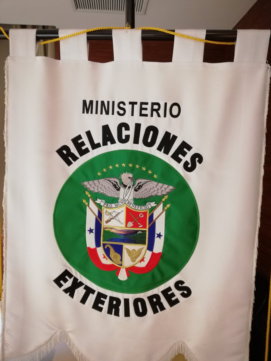 HRobinCastro's tweet photo. Interpretación Simultánea. Ministerio de Relaciones Exteriores. República de Panamá. https://t.co/0herKKao2b