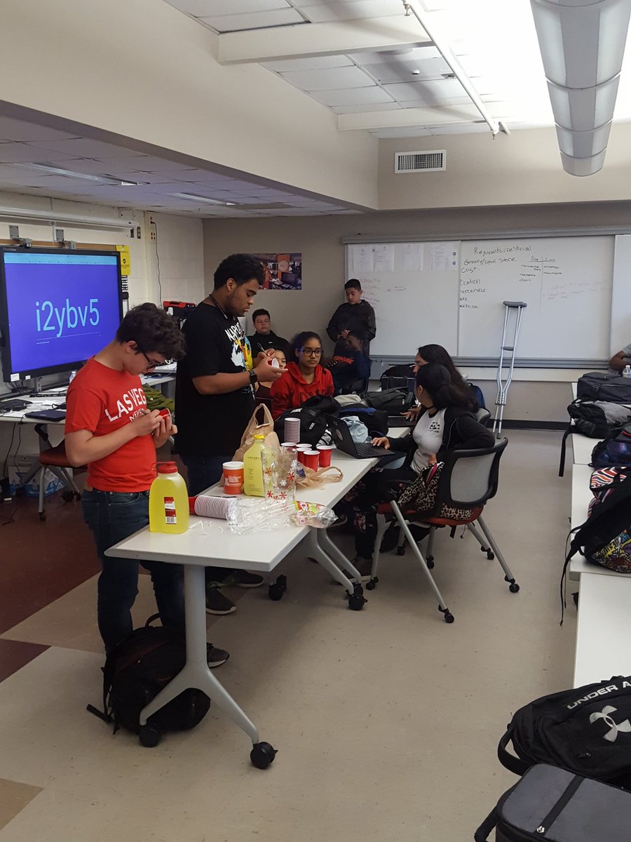 LaunchX at work. Meadowbrook Academy for Digital Entrepreneurship completing a focus group in preparation for their end of the year pitch competition. <a href="/MADE_MBK/">Developing Entrepreneurs Academy</a> <a href="/MeadowbrookCCPS/">MeadowbrookCCPS</a>