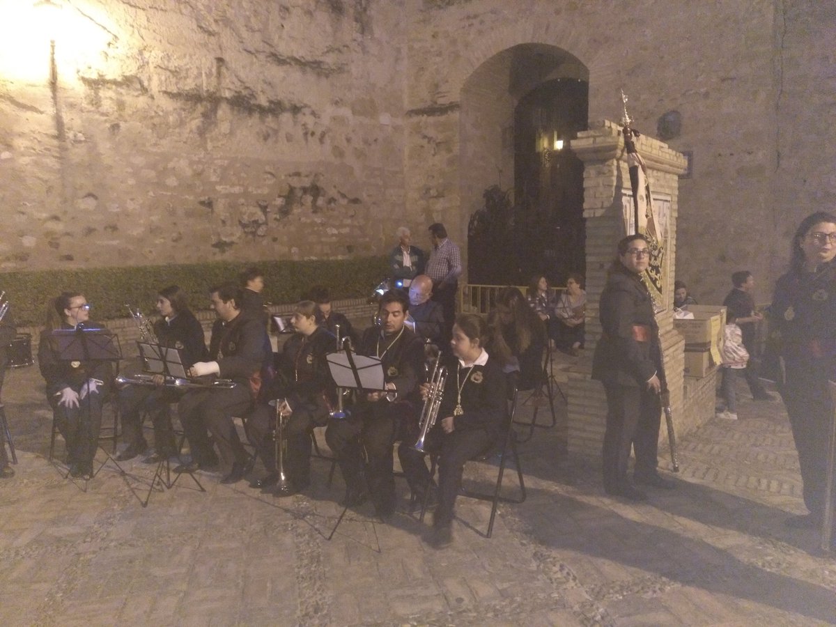 CenturiayCarmen's tweet photo. Pasando las vísperas del #CorpusMarchena con los compañeros de @BandaScjMarchen  magníficos sones! https://t.co/o9BpheIGks