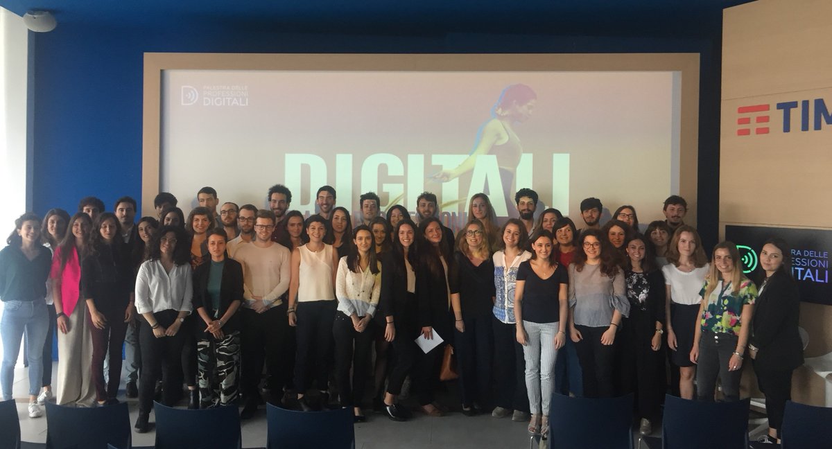 palestredigital's tweet photo. E' iniziata oggi la quattordicesima edizone di #Palestre a #Milano! In bocca al lupo a tutti i ragazzi e grazie ai nostri partner @Accentureitalia @YWNetwork @SamsungItalia @RandstadItalia @Assolombarda @FondAccenture @federturismo #jobfarm https://t.co/rvpV2RAOTH