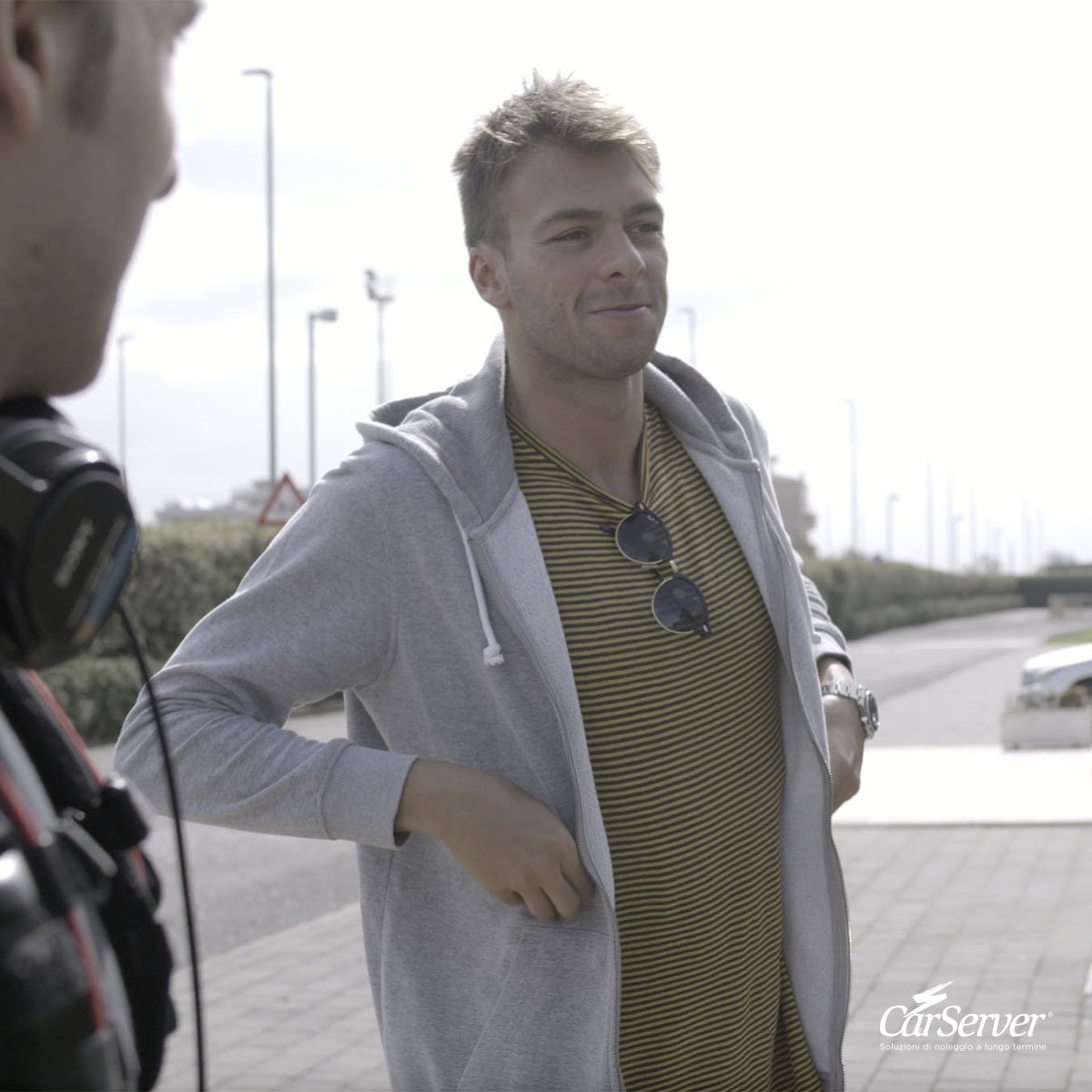 CarServer's tweet photo. Special guest per la serie web dedicata a Drive Different: Gregorio Paltrinieri sale a bordo con gli Smart Friends nella nuova campagna 2018.
https://t.co/2Siro6pfoC
#carserver #carlovers #smartfriends #drivedifferent https://t.co/DfZb2aoeua