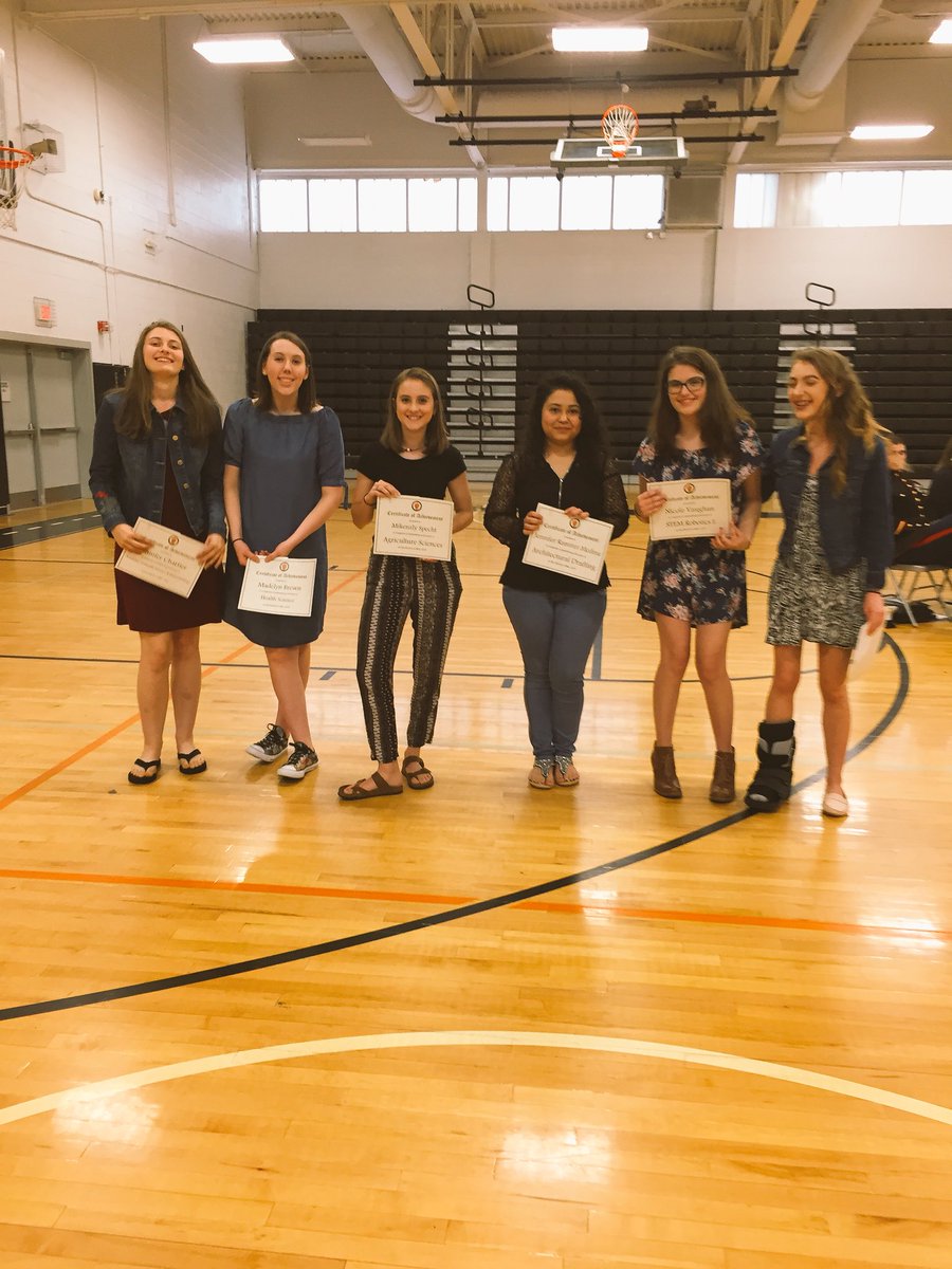 NCHS_CTE's tweet image. Congrats to all of our CTE winners at last night’s Academic Awards ceremony 👏🏻