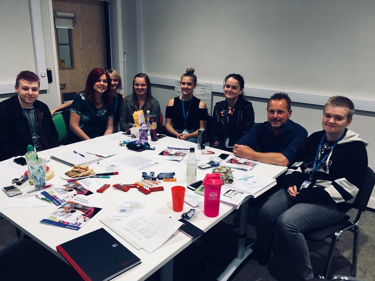 pswrob's tweet photo. GCC ambassadors planning how to take over the PSW Twitter account, make our practice standards real for young people and changing social work language one word at a time.....#participation #momo #oursocialwork @LynVoiceChild https://t.co/oNYVhYOCt9