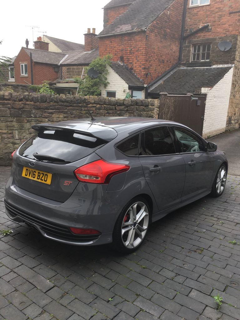 DanielllKelly's tweet photo. Mans had an upgrade #focusST3 #cando https://t.co/dTPllCTA7q
