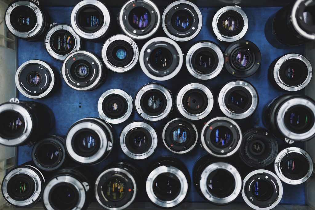 ComposeClick's tweet image. On ComposeClick: The 7 Best Nikon Lenses for Weddings (Both FX and DX) bit.ly/2FL9pnT #PhotographyGear #Nikon