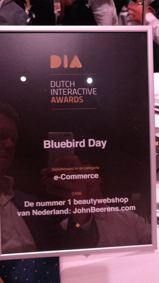 bluebirdday_nl's tweet photo. Super spannend! Samen met @JohnBeerensShop genomineerd voor een Dutch Interactive Award!! Fingers crossed! https://t.co/8ZRkcIsIUk