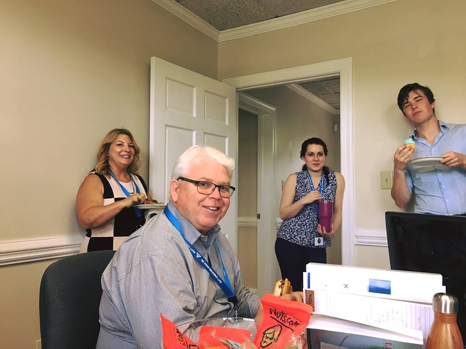 KCG_ENGINEERING's tweet photo. KCG kicks off the summer with our annual potluck! Our team had a great time enjoying fresh food and celebrating our VP of Businesses Development's birthday! #KCG #KlettConsultingGroup #HappySummer #Summer #SummerPotluck #Potluck #Birthday #Birthdays https://t.co/7OSIC1b8vy