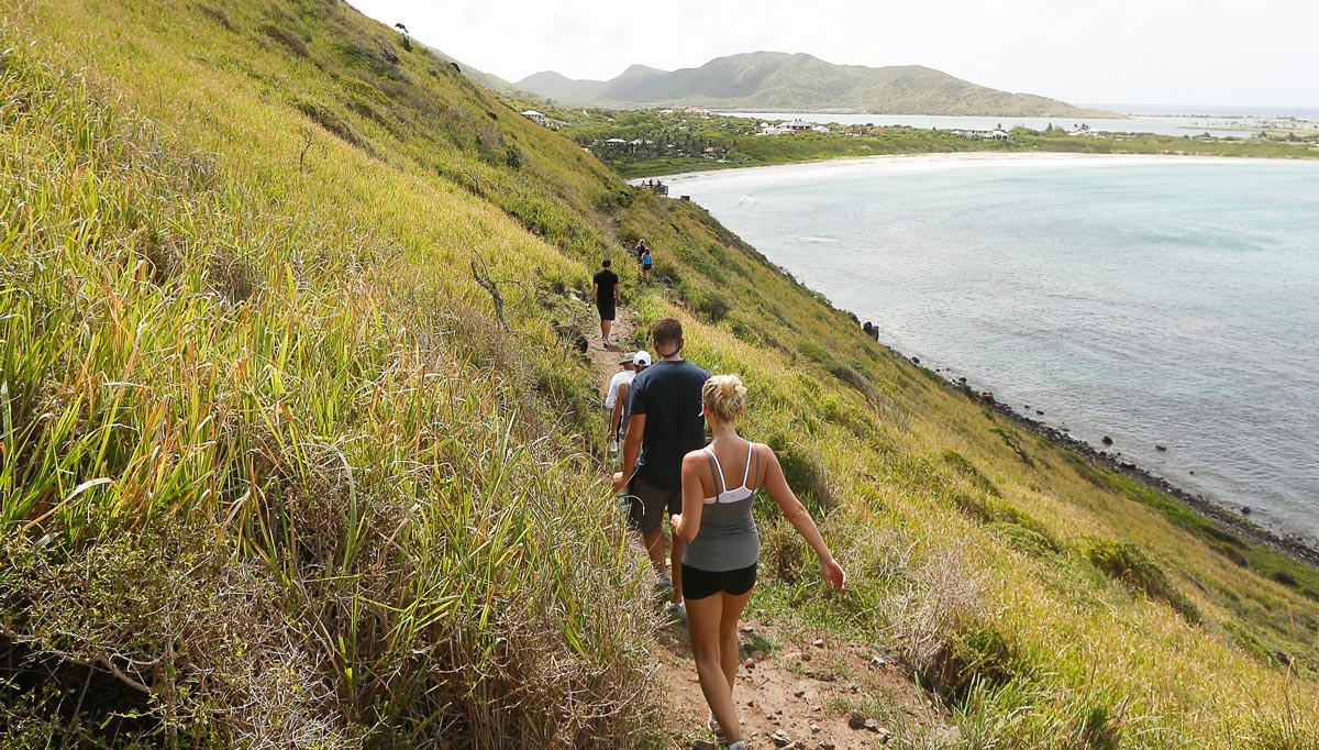 rendezvous_hill's tweet photo. Experience the unfiltered beautiful of St. Kitts 
・
・
#stkitts #caribbean #island #islandliving #caribbeanliving #islandlife #hiking #tours #islandtour #greenery #trails #mountains #clouds https://t.co/8zBVVW43PN
