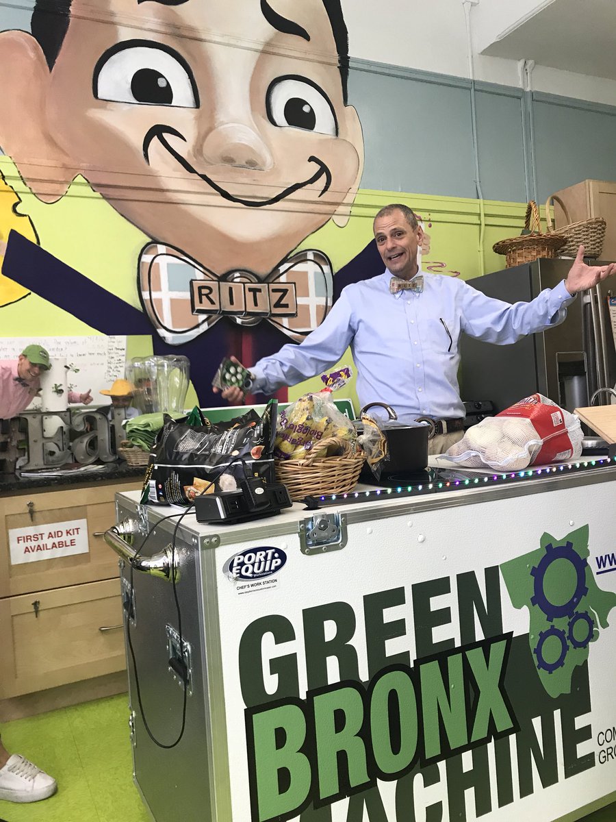LiseWijk's tweet photo. In New York it’s compelling to experience such real life, long-term integration of cultures that result in new food creations and become their own traditions. 

#FIGM18 #foodinpro #futureofproteins #forwardthinking #greenbronxmachine https://t.co/LEeAQXpqNg