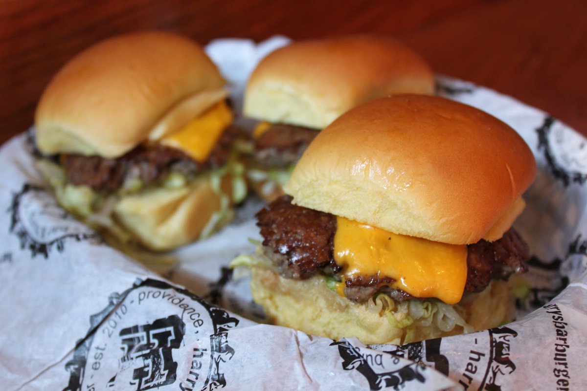 HarrysBarBurger's tweet photo. Stop in for #happyhour - the Gang's all here #fries#burgers#sliders#hardshakes#PVD#Harrysbarandburger https://t.co/UVHyoU0ZrF