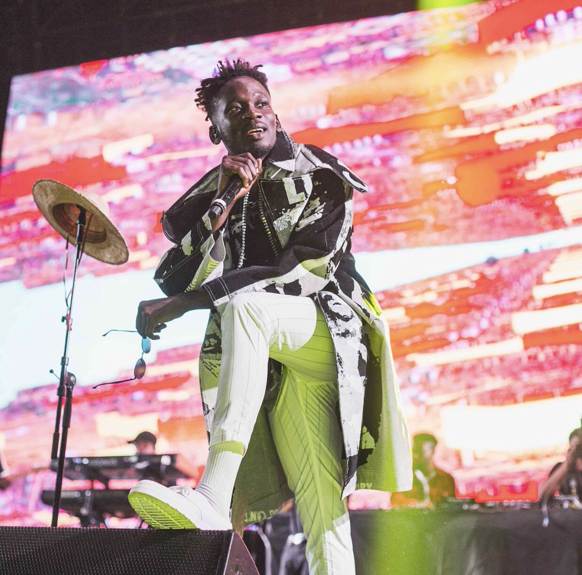 #LagosToLondon <a href="/mreazi/">Sir Eazi</a>