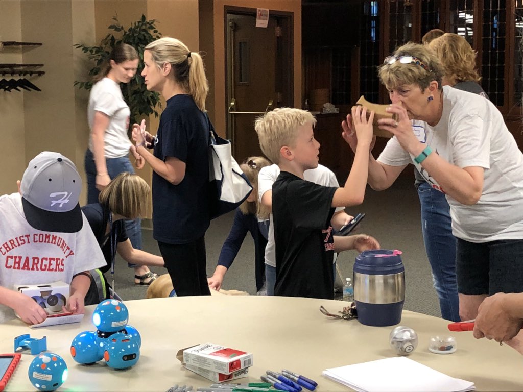 CCLSKiessling's tweet photo. 2018 #Luthedcamp is up and going! Lots of learning and collaboration! https://t.co/6oXxCV0zOZ