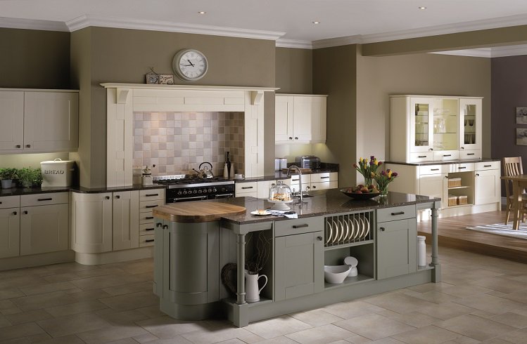 topdoorscouk's tweet image. Whether you're building a new home or renovating an outdated kitchen, keep in mind the pros and cons. To help you decide whether you want a kitchen cabinet we have grouped all the pros and cons together in our blog! 
ow.ly/cumG30jccpj
#kitchenrenovation #kitchenblog