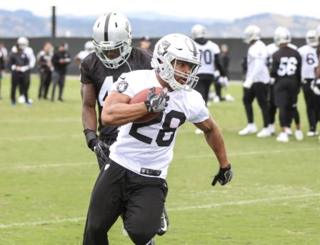 VicTafur's tweet photo. Gruden’s been talking up Martin since #Raiders signed him in March. And now teammates &amp; other coaches are seeing why. https://t.co/tA6kOiiOnZ https://t.co/mQSxIVe47S