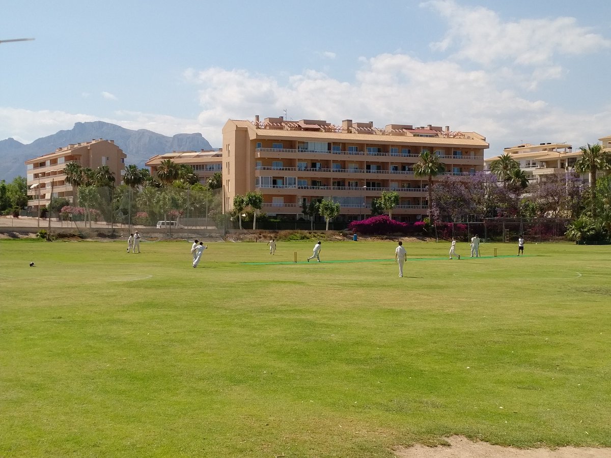 AmigosCricket's tweet image. Cricket is a wonderful leveller 😎 Played against an over 60's side earlier in the  season and today U14's from @MTSCricket No other sport like it !! #Topstandard #Cricket @Cricket_World